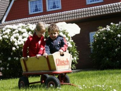 Utesch'S Ferienwohnungen Neuharlingersiel Luaran gambar