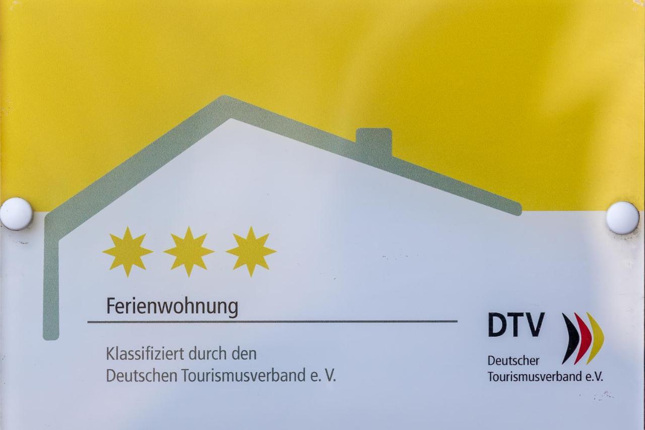 Utesch'S Ferienwohnungen Neuharlingersiel Luaran gambar